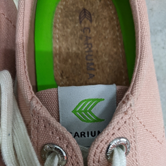 Cariuma Women's Low Top Canvas Sneakers Size 8 - Picture 8 of 10